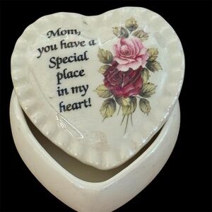 Vintage Heart-Shaped Ceramic Keepsake Box with Roses
